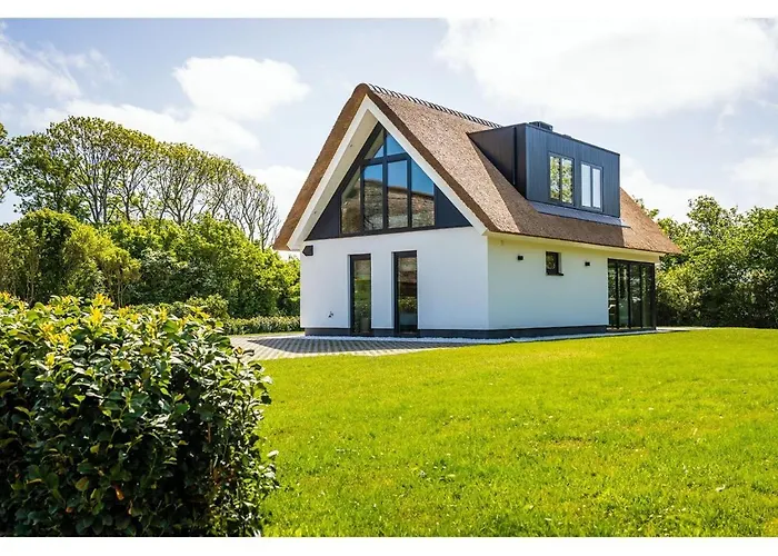 In Texel Near Wadden Sea Lighthouse Vakantiehuis